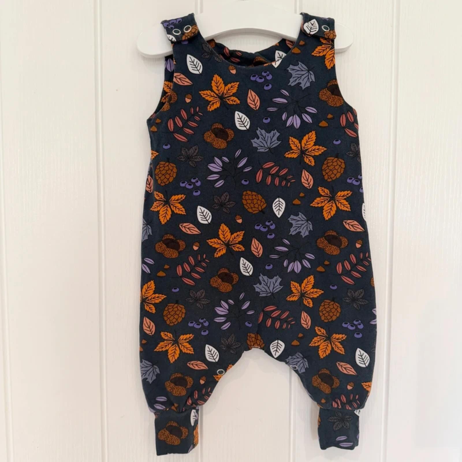 Baby Girl 3-6 months Rainbows and Sprinkles Blue Leaf Dungarees (25 07)