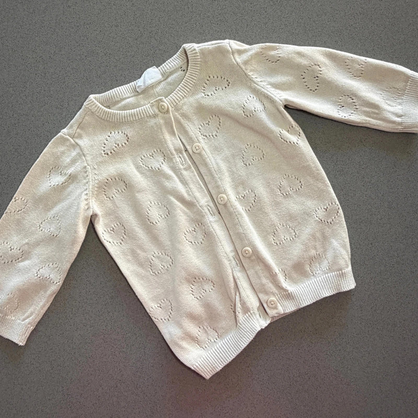 Baby Girl 0-3 months F&F Ivory Knitted Cardigan with Heart Design (59 30)
