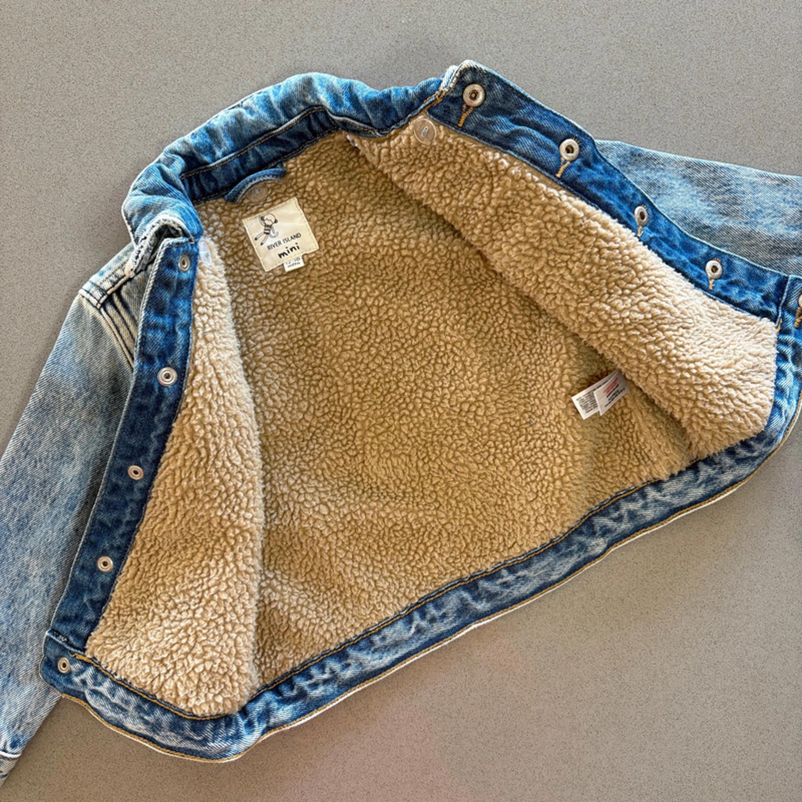 Baby Boy Girl  12-18 Months River Island Denim Jacket Borg Style Lining (15 28)