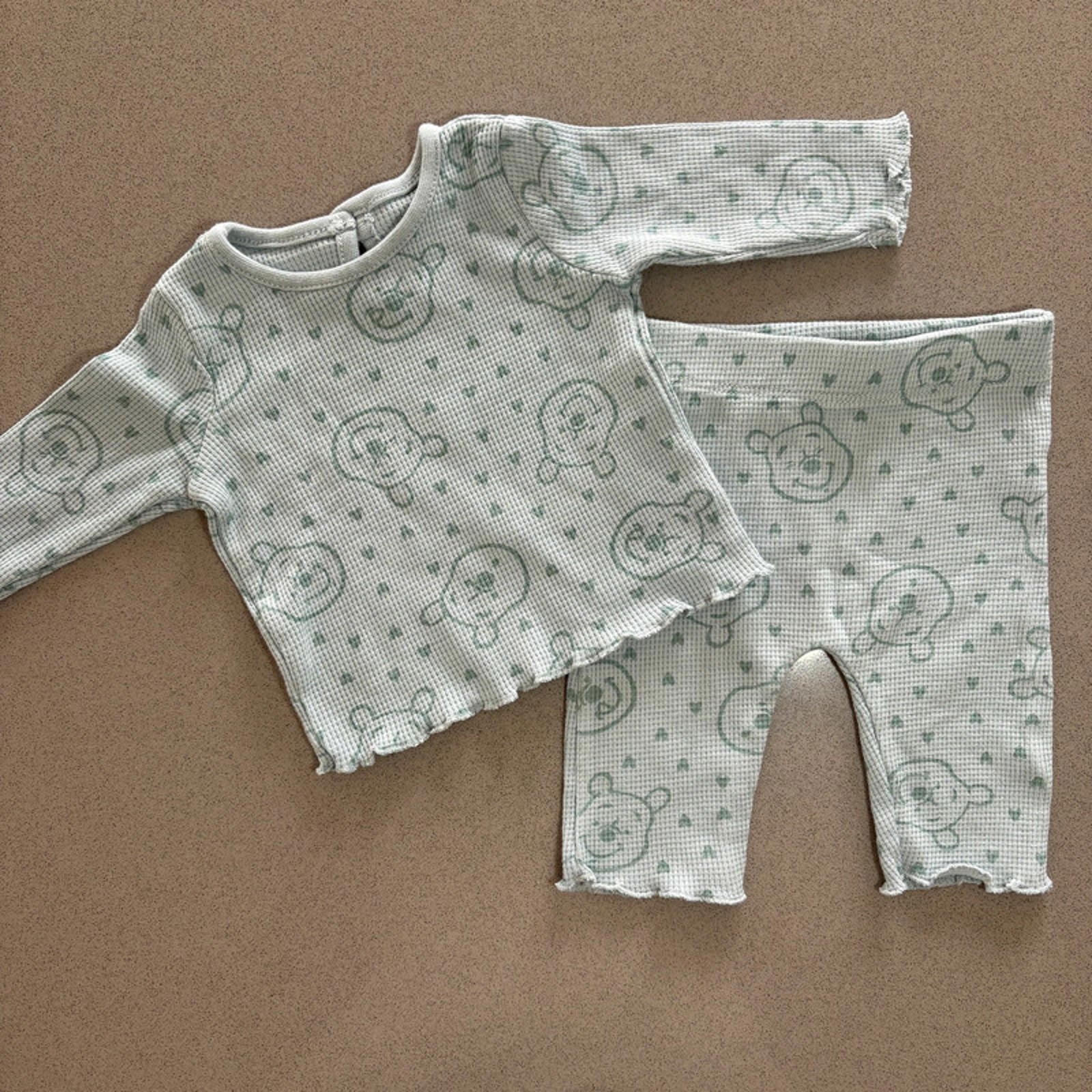 Baby Girl First Size 4.1 kg Disney Winnie the Pooh 2 Piece Outfit (16 30)