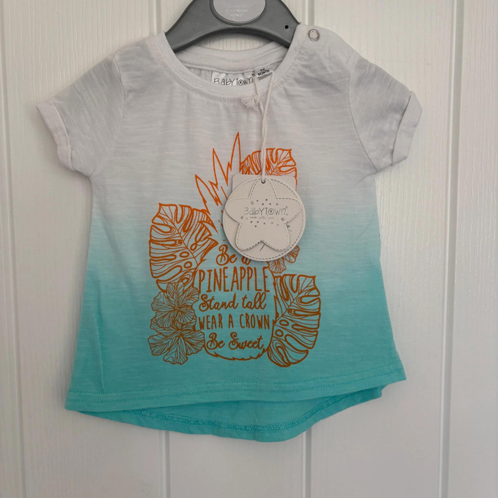 Baby Girl 3-6 months Babytown Green White Ombre Pineapple T-shirt BNWT New (32 21)