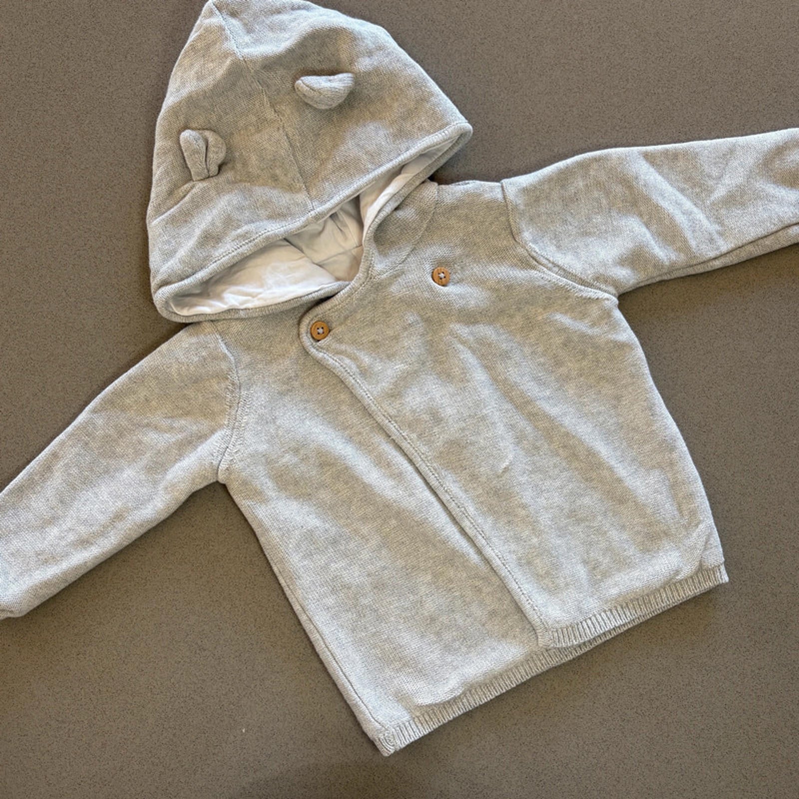 Baby Boy 9-12 months Matalan Grey Lined Knitted hooded Cardigan (45 10)