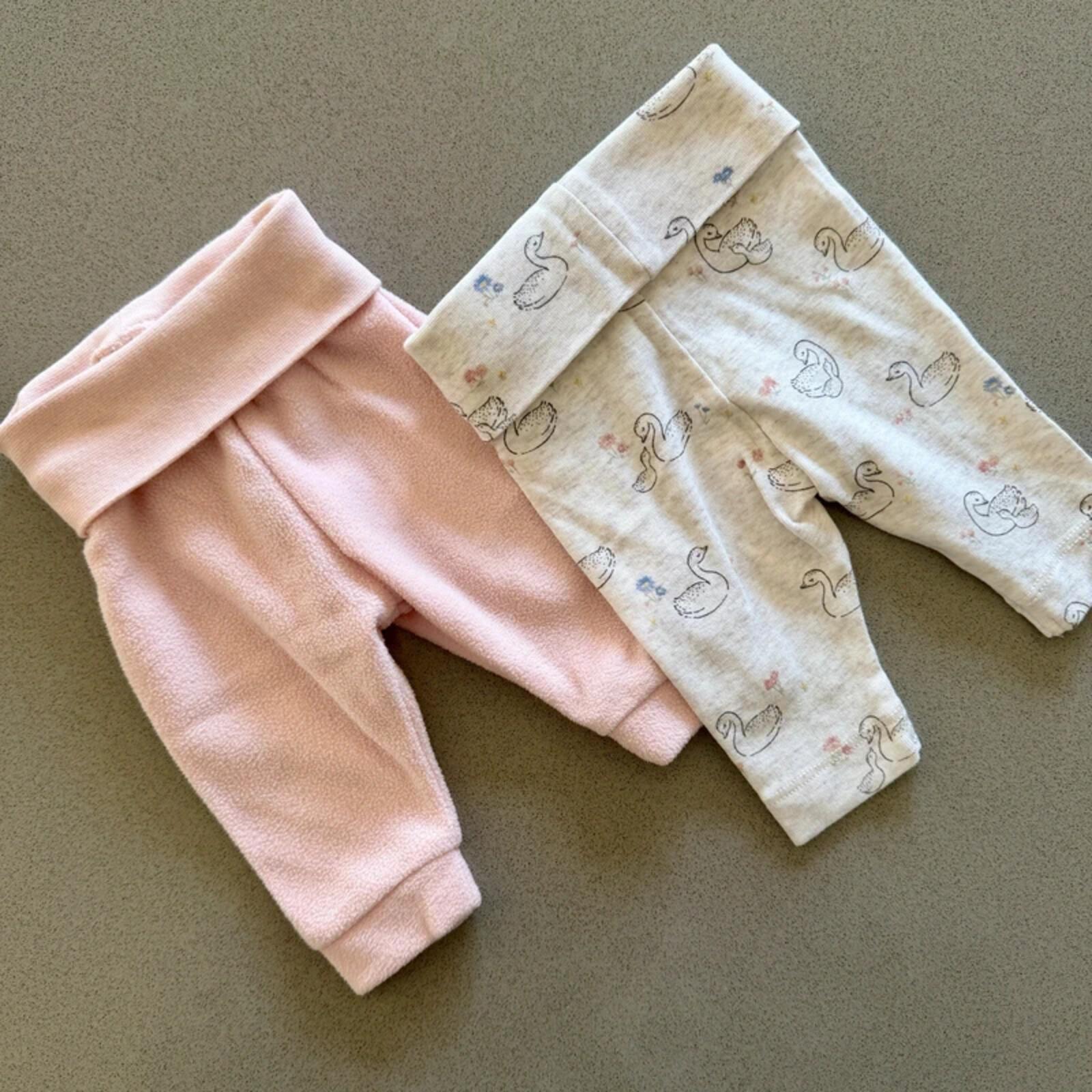 Baby Girl 1 month H&M 2 Pairs Leggings with Fold over Waistband (30 24)