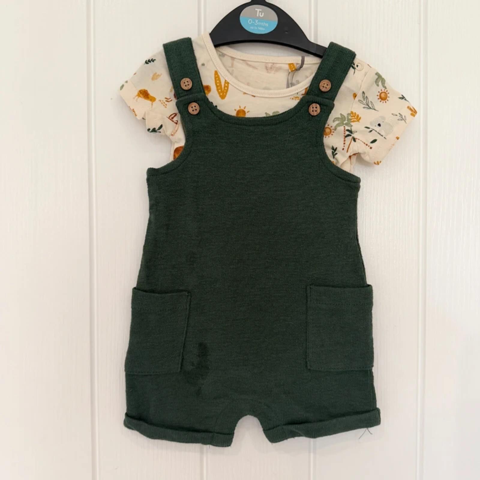 Baby Boy 0-3 months TU Green Short Dungaree Set BNWT (49 06)