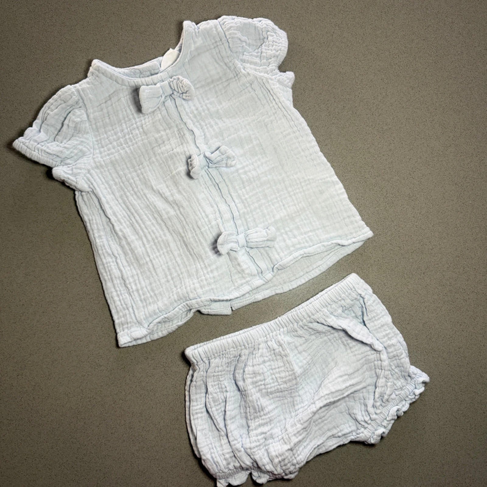 Baby Girl 3-6 months F&F Light Blue Seersucker 2 Piece Summer Outfit (