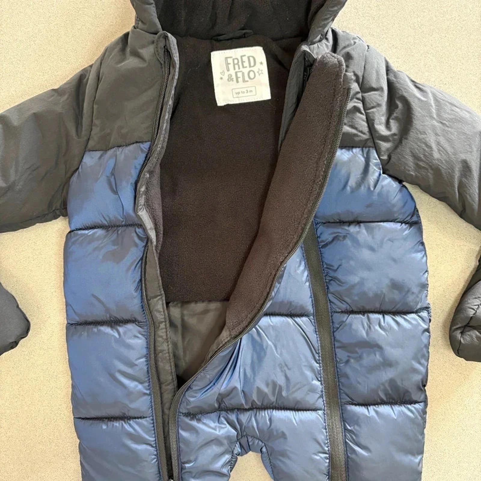 Baby Boy 0-3 months F&F Blue Black Snow Suit with Detachable Mitts BNWT (47 09)