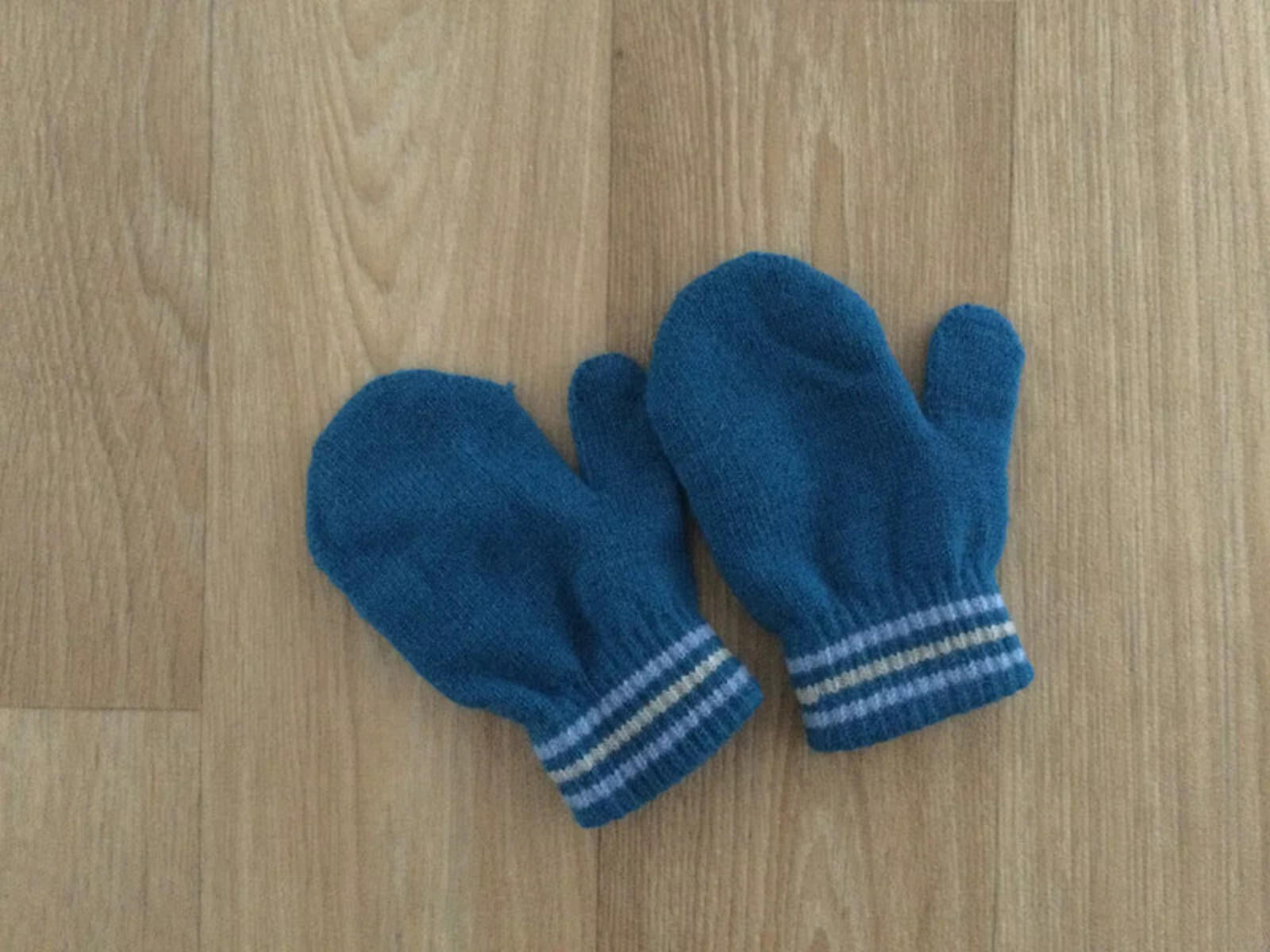 Baby Boy One Size George Blue Knitted Mittens (20 20)