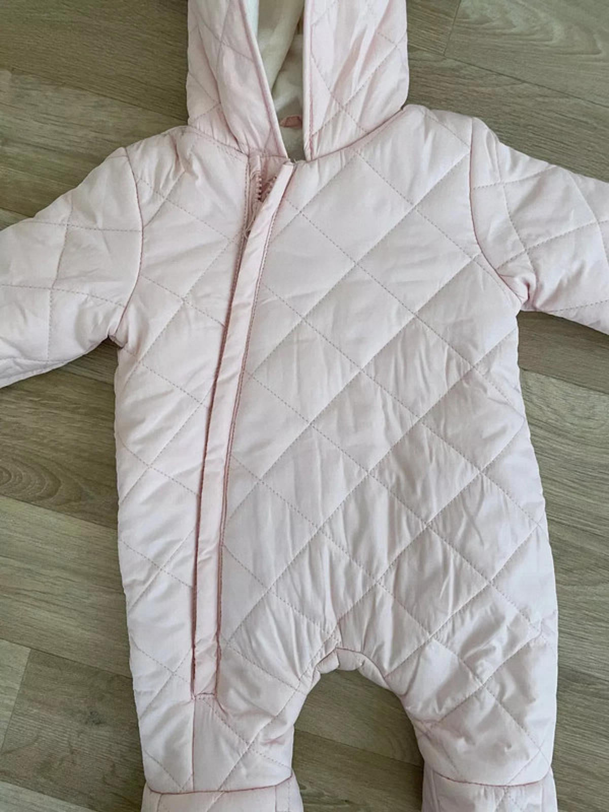 Baby Girl 0-3 months Primark Pink Full Zip Snowsuit with Hood (47 33 49)