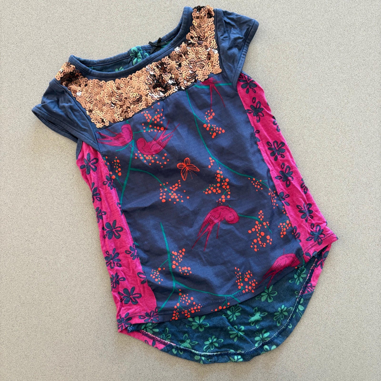 Girl age 3 years NEXT Blue Pink Cap Sleeve Smart Top with Sequins (52 30)
