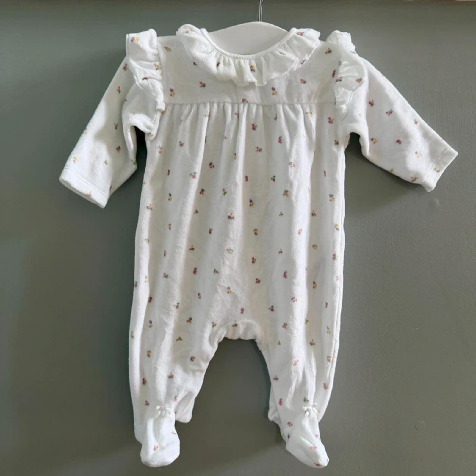 Baby Girl 1 month 4.5 kg Next White Floral Babygrow with Ruffles (34 23)