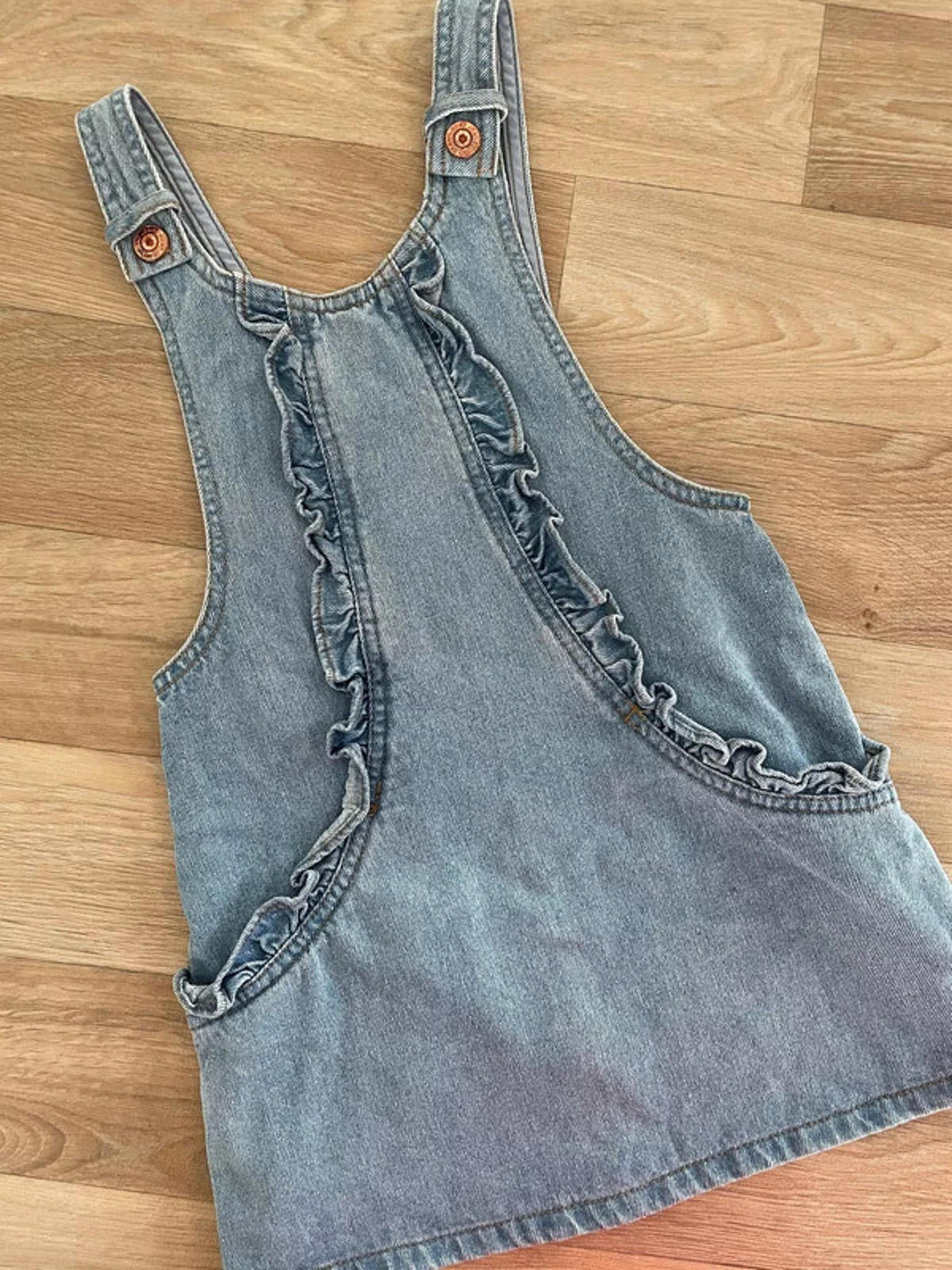 Young Girl age 4 years NEXT Light Blue Denim Pinafore Dress with Ruffles (27 29)