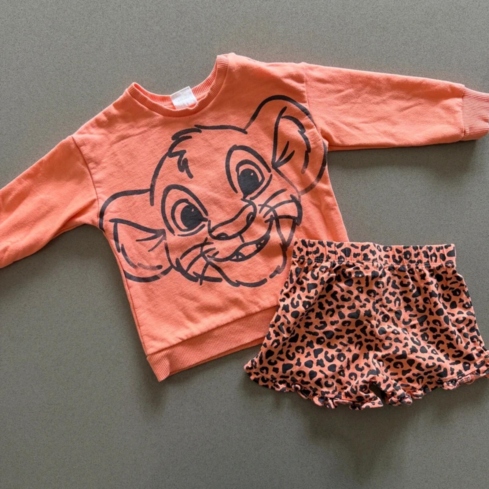 Baby Girl 12-18 months Disney Lion King 2 Piece Sweatshirt Shorts Outfit (21 10)
