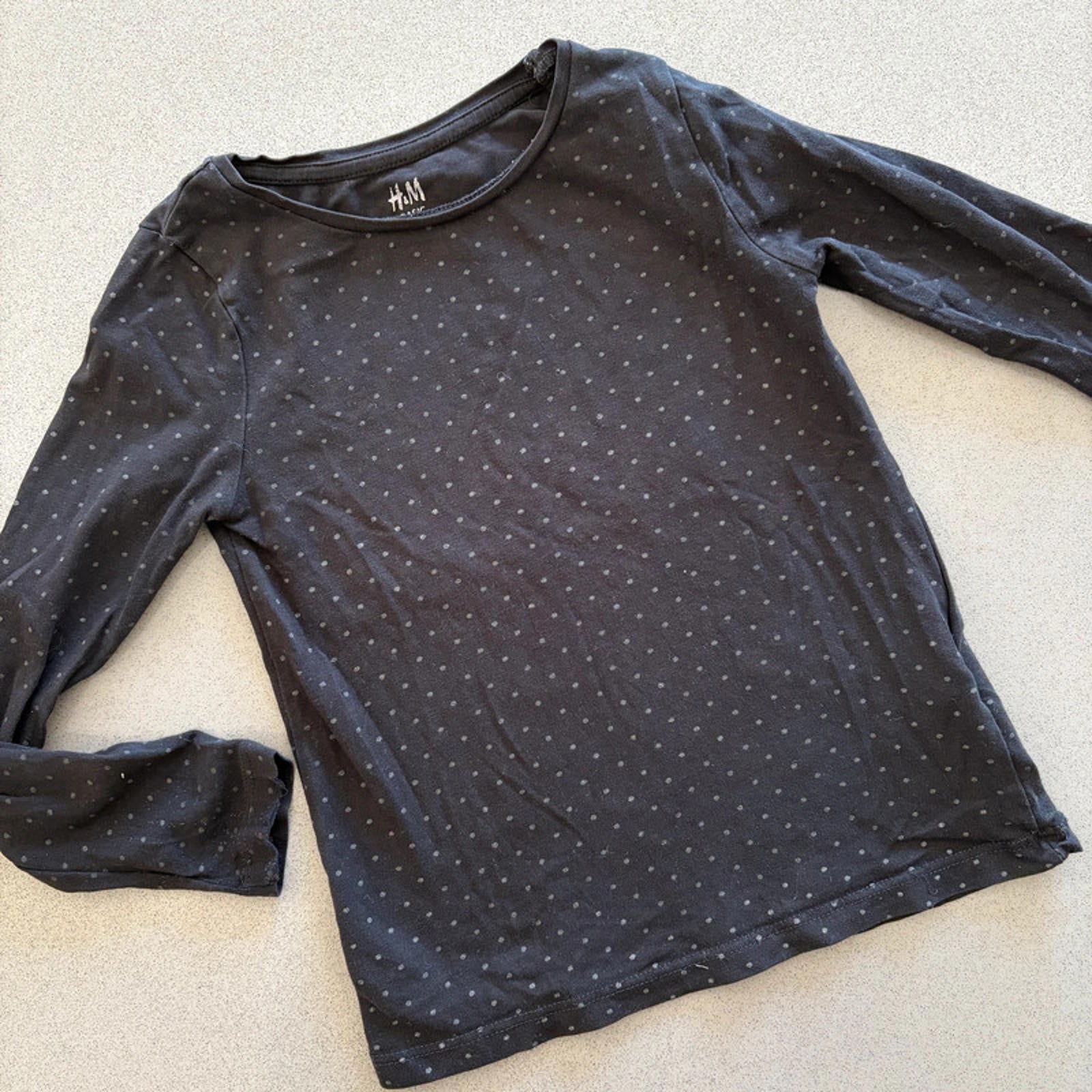 Girl age 2-4 years H&M Black Long Sleeve Spotty T-shirt Organic (52 21)