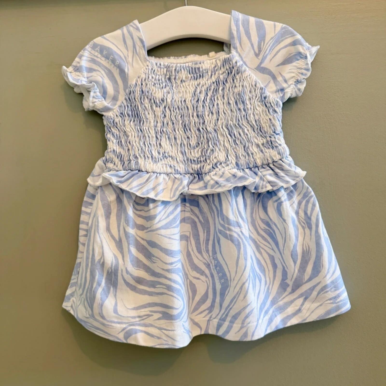 Baby girl 0-3 months Ted Baker Blue White Smocked Dress (61 36)