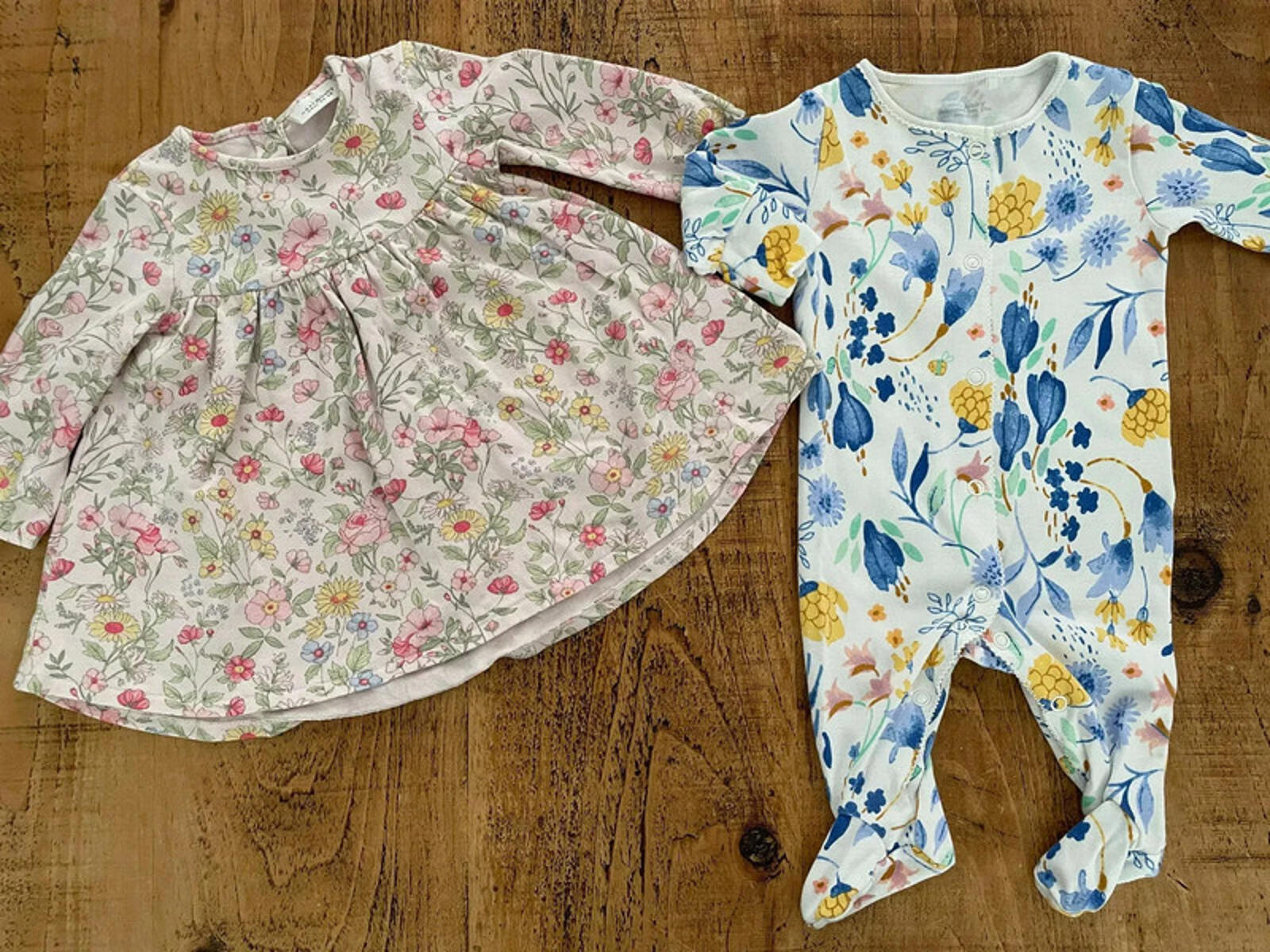 Baby Girl Up to 1 month Bundle Next H&M Mothercare M&S Dress Bodysuits (50 18)