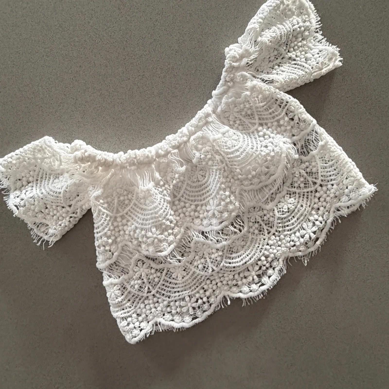 Baby Girl 9-12 months White Lace Off the Shoulder Summer Top (60 15)