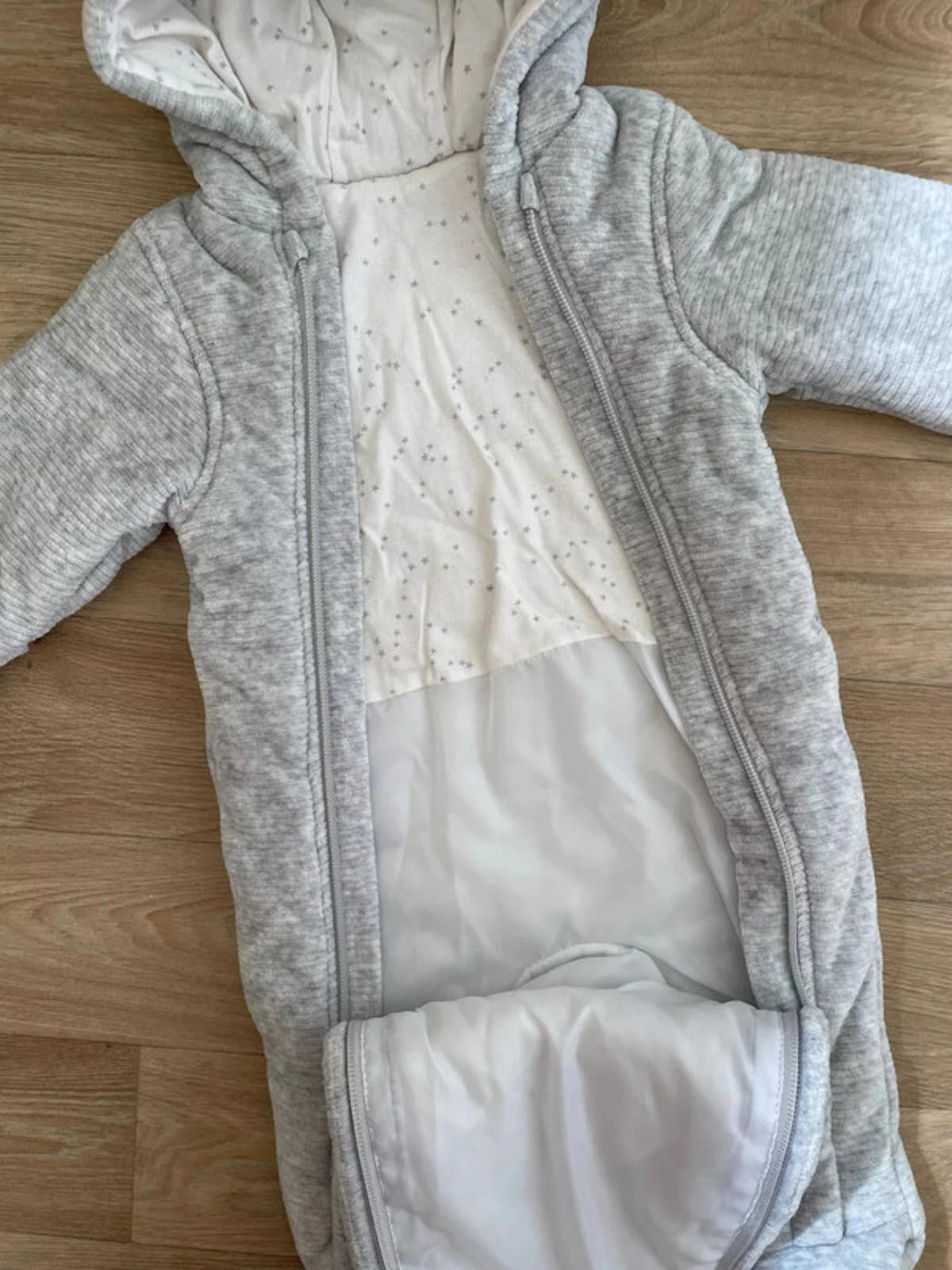Baby Boy Girl Unisex 3-6 months George Soft Grey Marl Hooded Snowsuit (46 08 48)