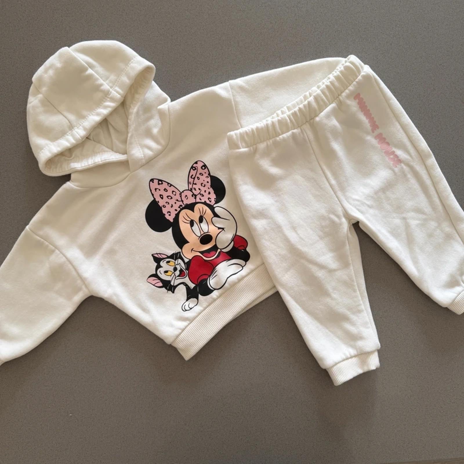 Baby Girl 6-9 months Disney Primark White 2 Piece Minnie Mouse Outfit (42 19)