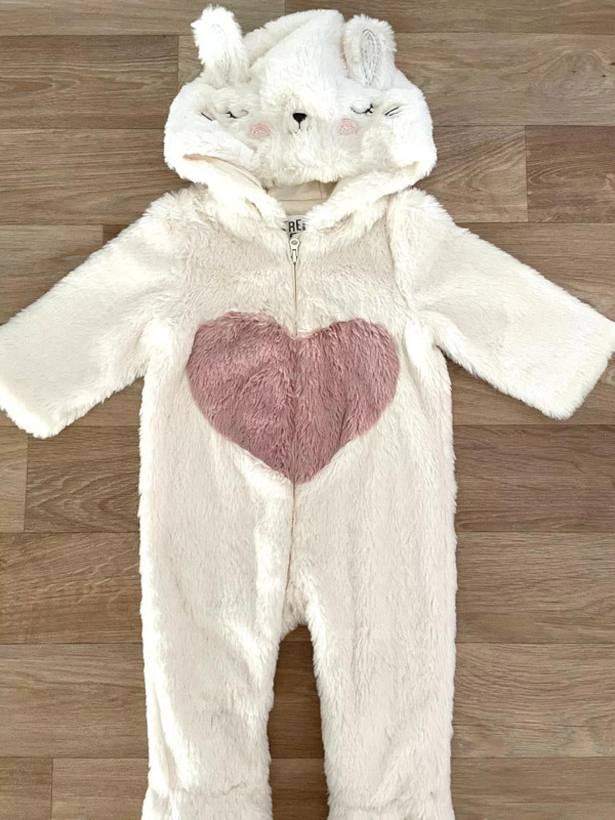 Baby Girl 3-6 months F&F White Faux Fur Fully Lined Hooded Bunny Heart Pramsuit