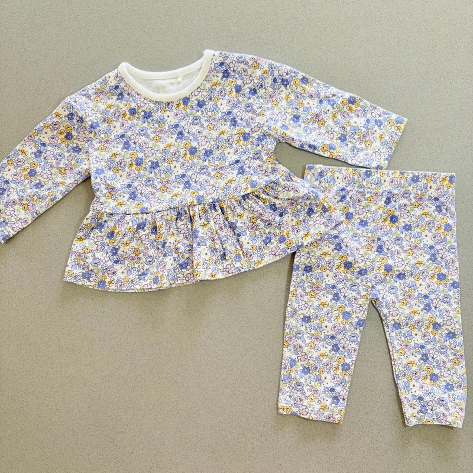 Baby Girl 0-3 months George Blue Floral 2 Piece Outfit Long Sleeve (22 26)