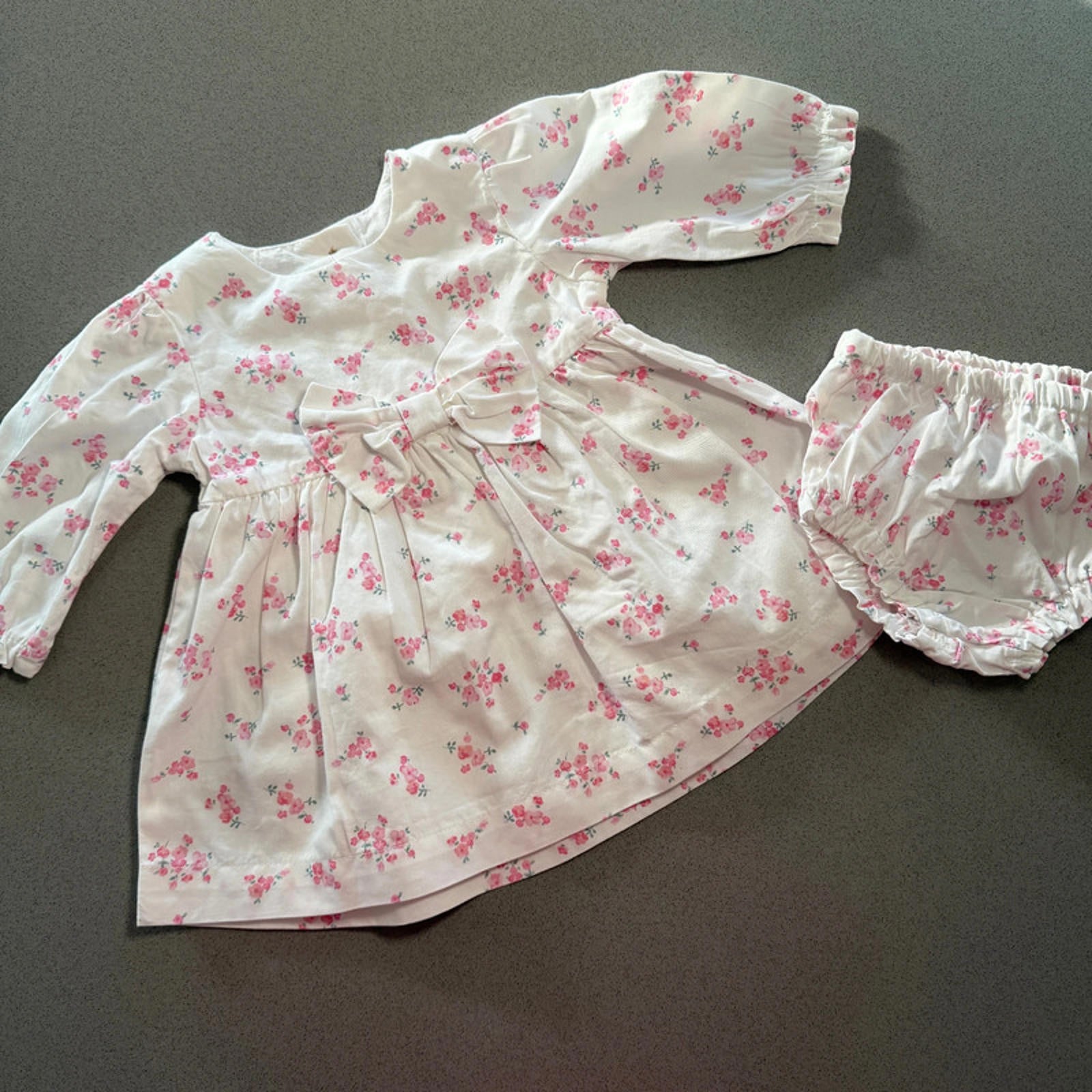 Baby Girl 0-3 months Matalan White Smart Rose Dress Set with Bow (29 1!)
