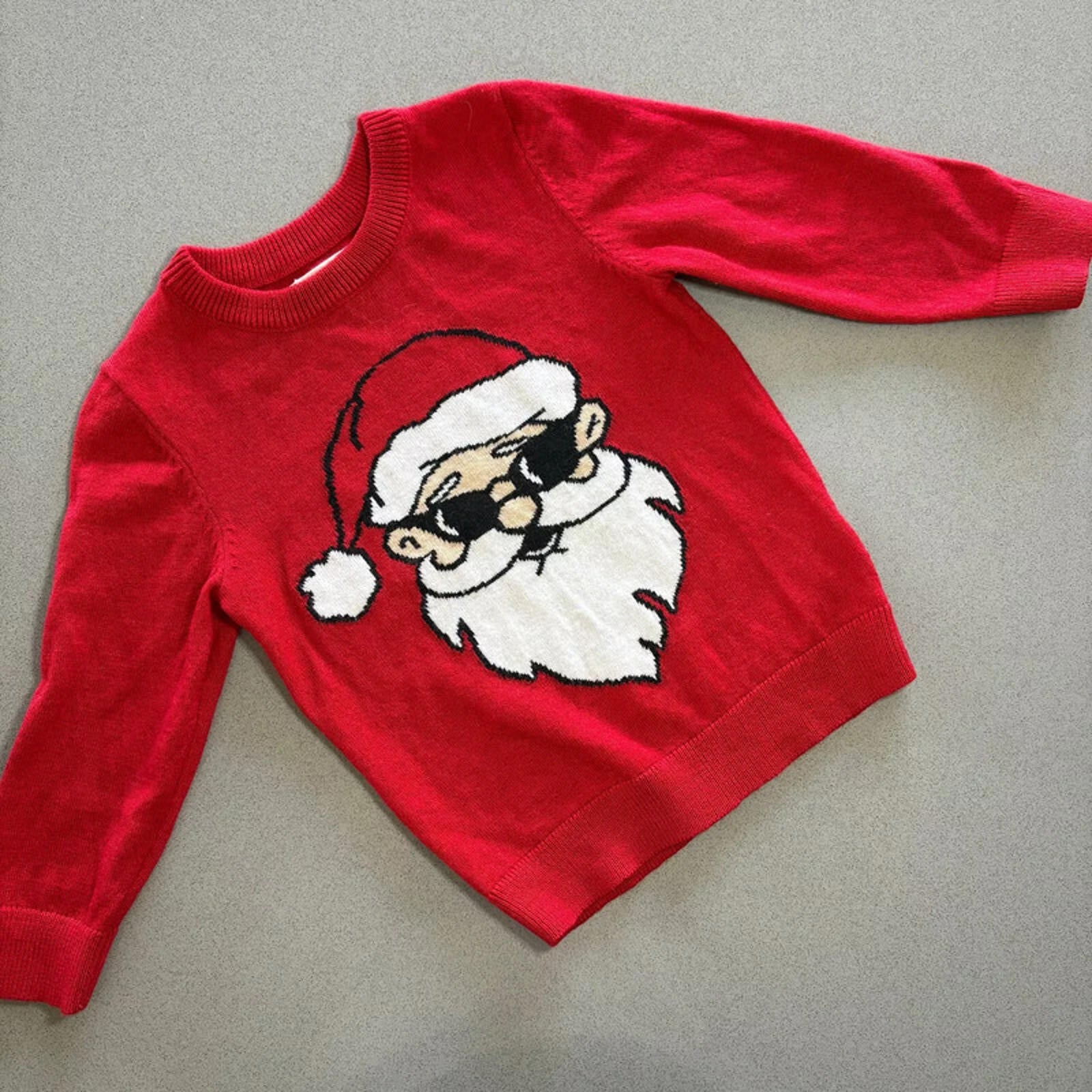 Young Girl Boy 2-3 years Primark Red Father Christmas Santa  Pullover (47 20)