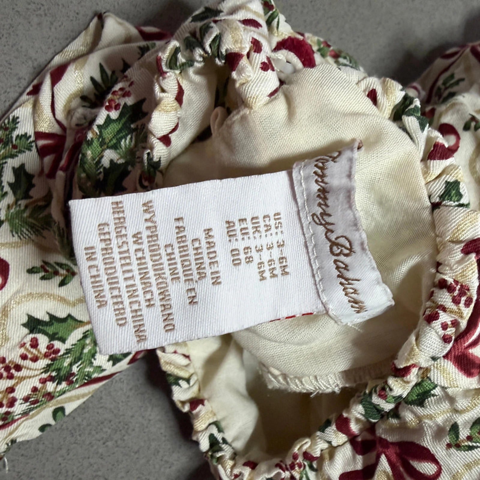 Baby Girl 3-6 months Tommy Bahama 2 Piece Christmas Outfit Holly (62 15)