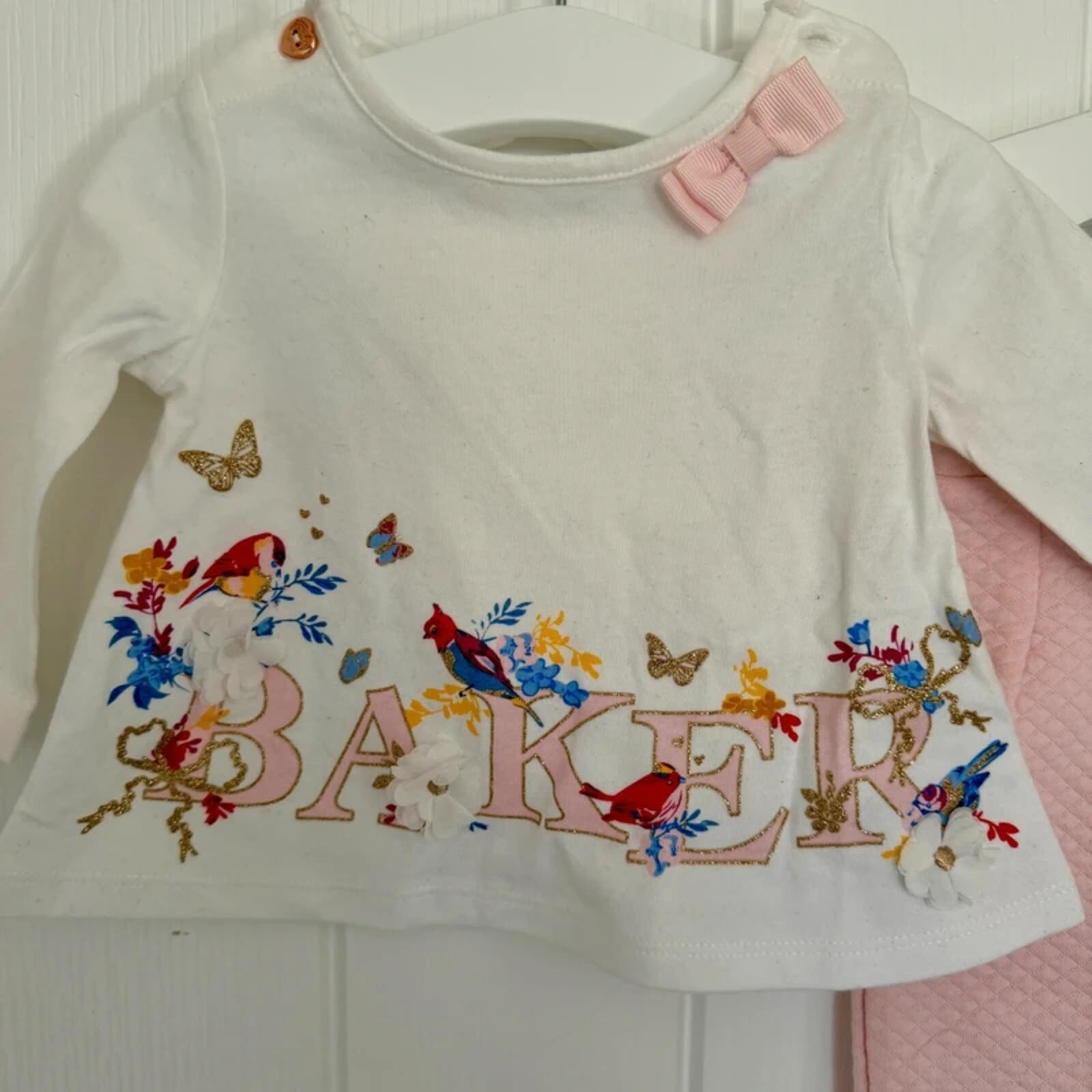 Baby Girl 0-3 months Ted Baker White Pink Embellished 2 Piece Trouser Outfit (50 12)