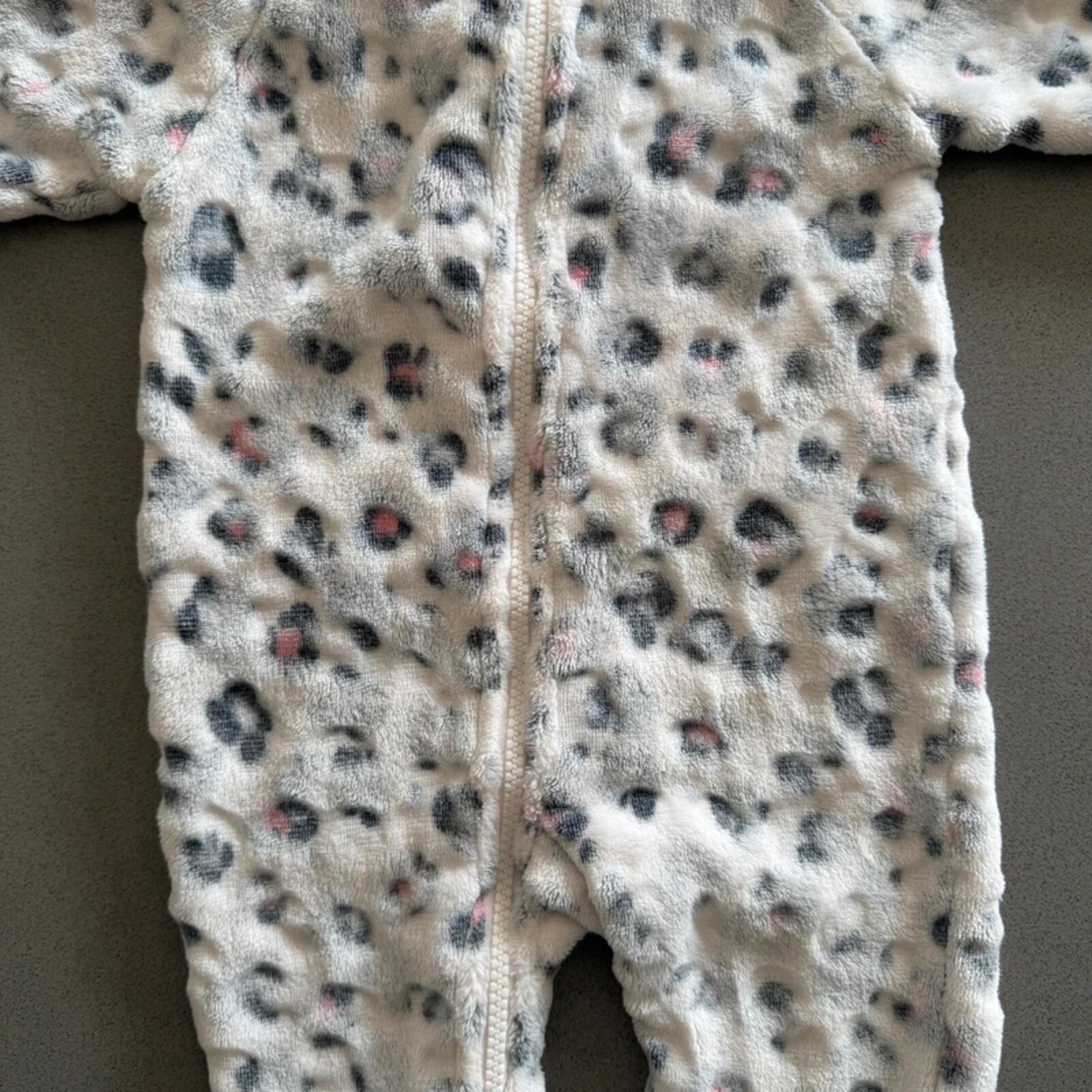 Baby Girl 3-6 months Animal Print Full Zip Faux Fur Fleece All in One (49 18)