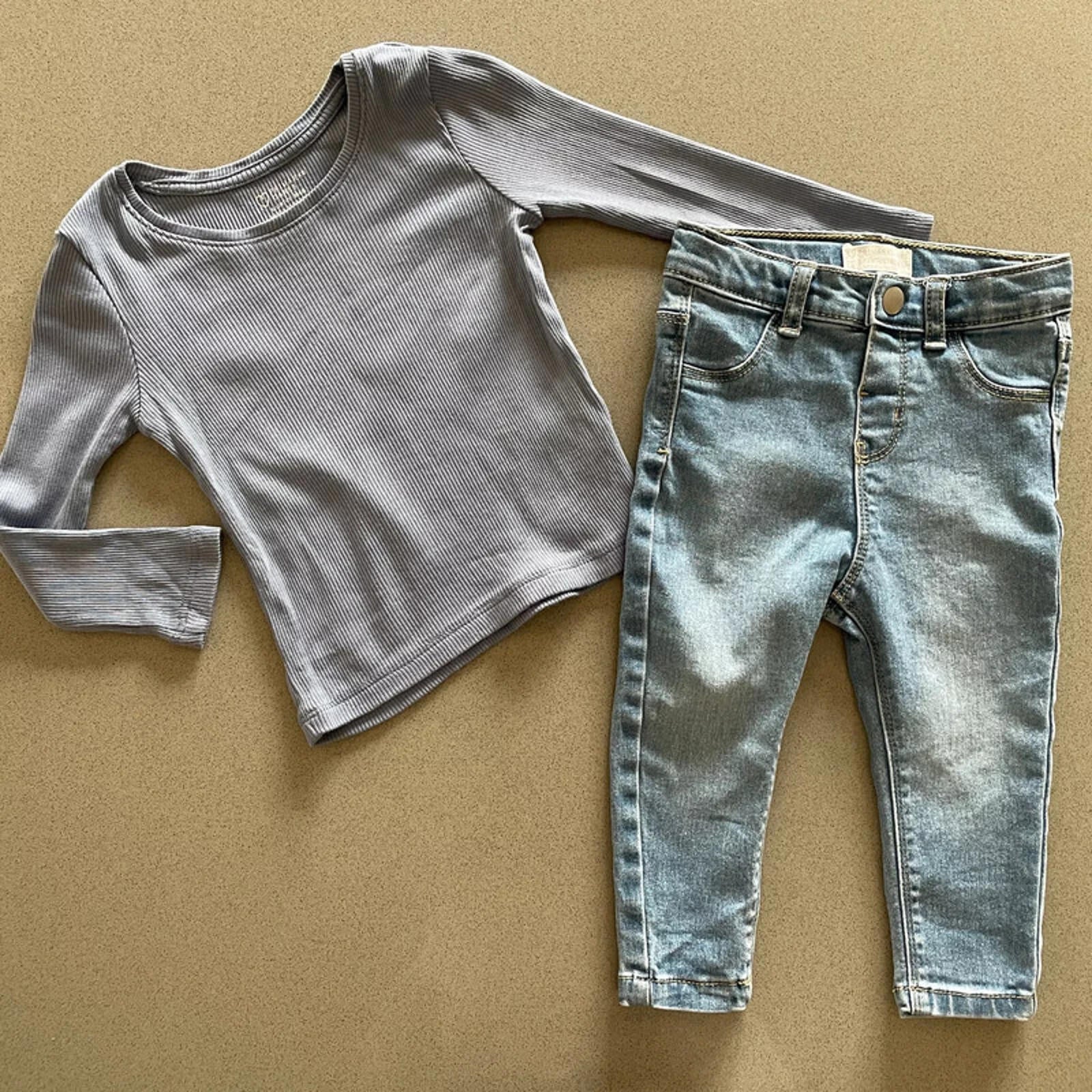 Baby Girl 9-12 months Primark Blue Skinny Jeans & Long Sleeve Ribbed Top (15 20)