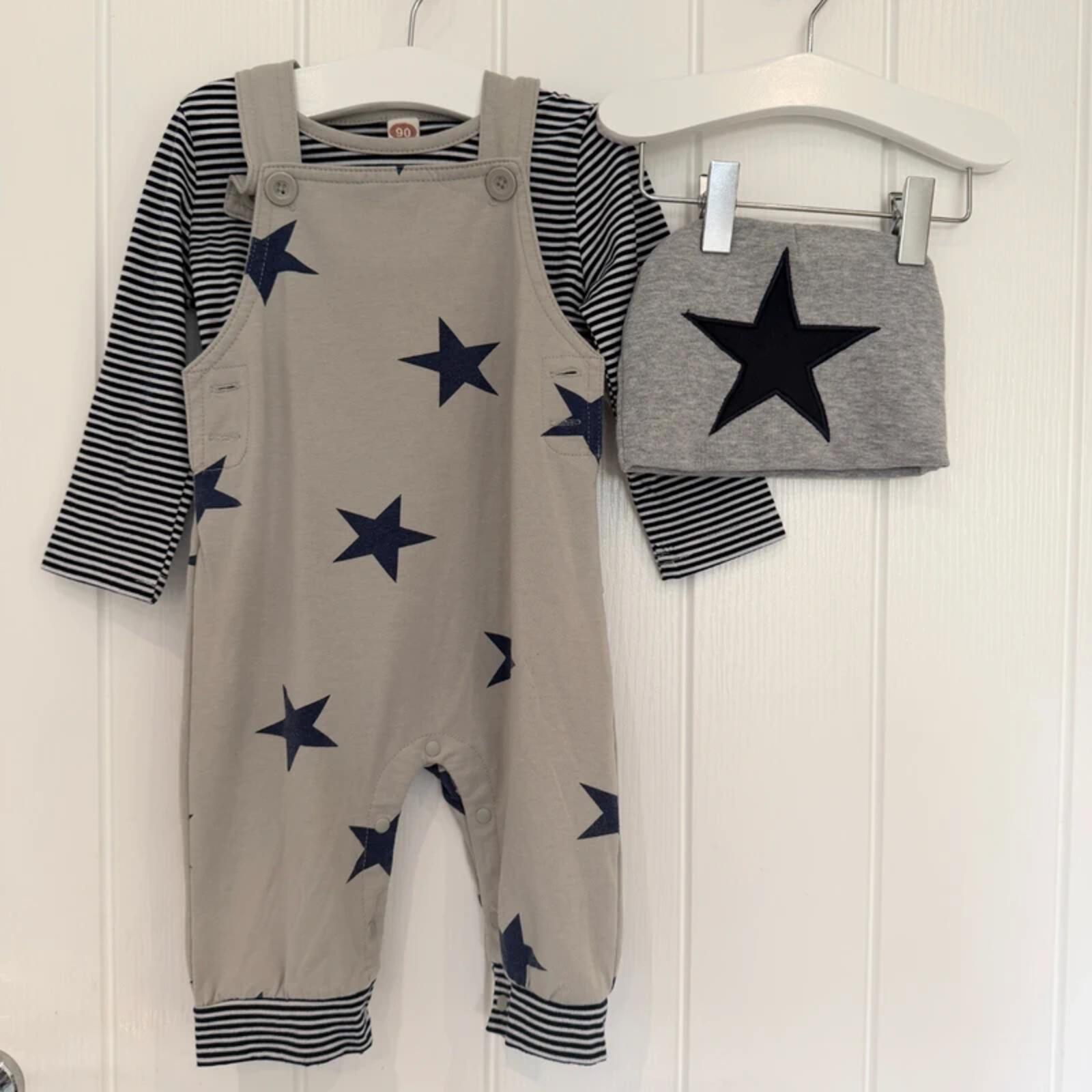 Baby Boy 18-24 months Grey Blue Star Dungaree Outfit (32 10)