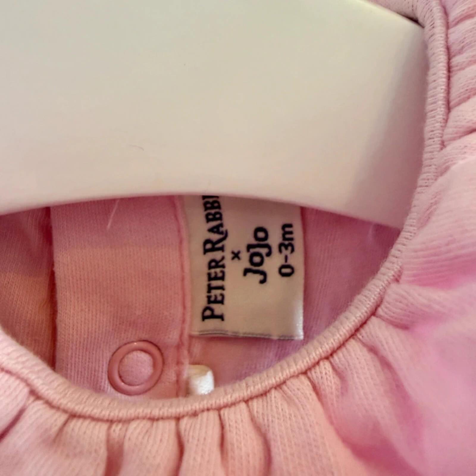 Baby Girl 0-3 months JoJo Maman Bebe Peter Rabbit Pink Embroidered Romper (18 31)