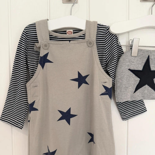 Baby Boy 18-24 months Grey Blue Star Dungaree Outfit (32 10)