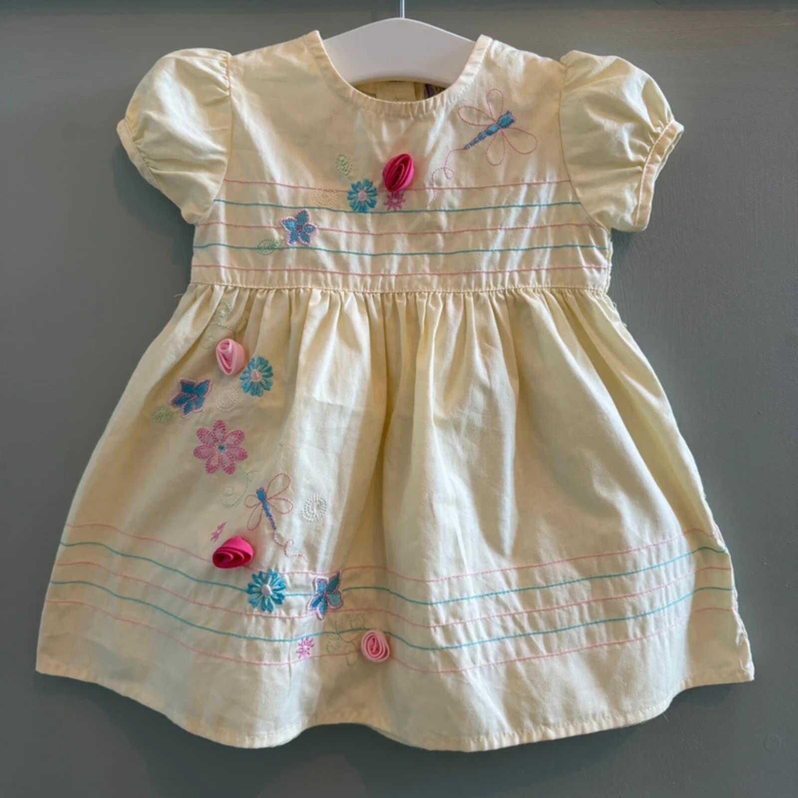 Baby Girl 6-12 months Dizzy Daisy Yellow Short Sleeve Embroidered Party Dress (34 07)