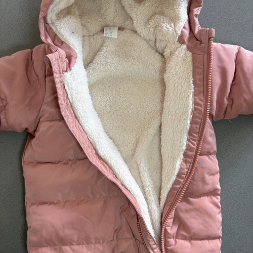 aby Girl 1-2 months H&M Pink Faux ur Lined Full Zip Snow Suit (53 23)