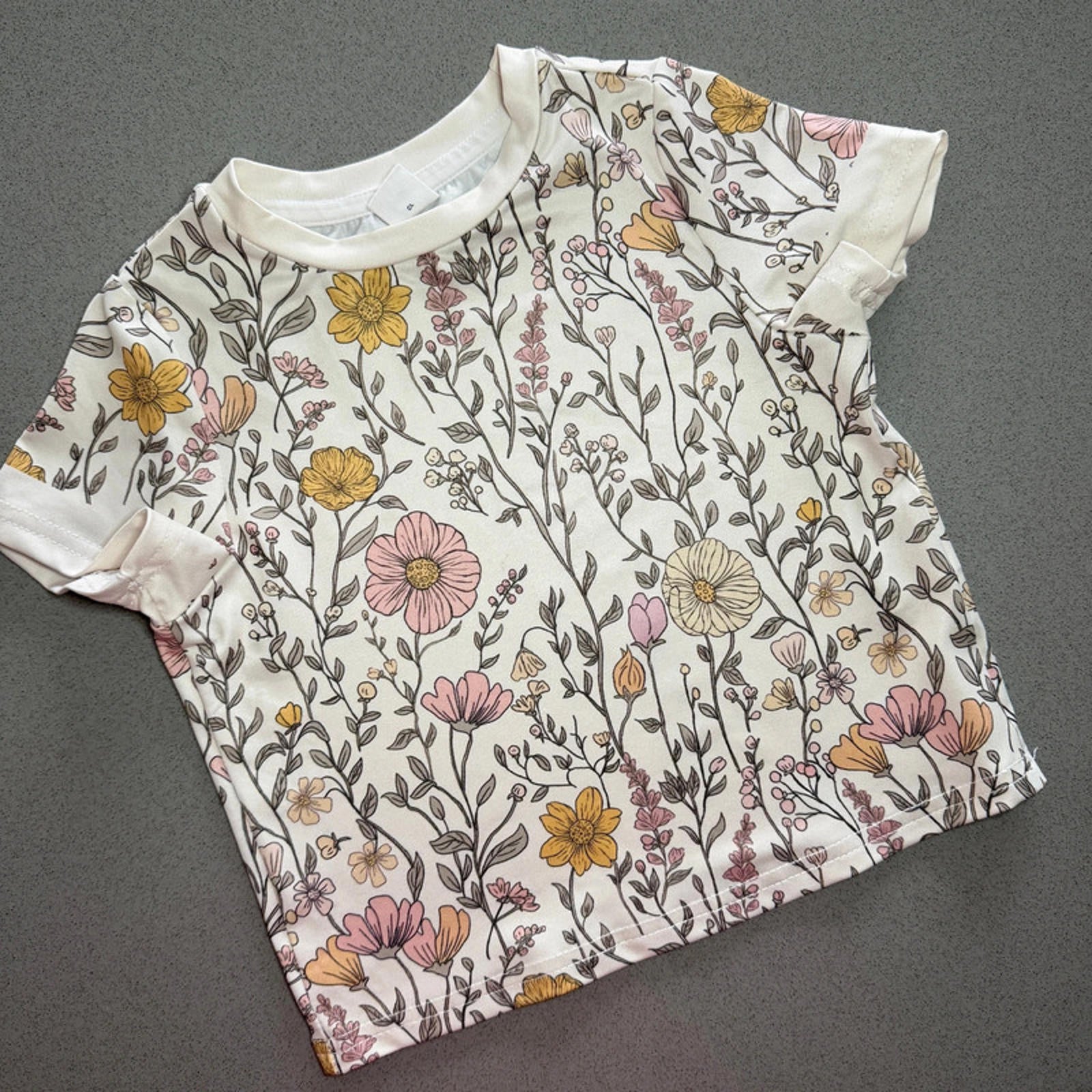 Baby Girl 9-12 months Shein Cream Floral Short sleeve Top T-shirt (27 05)