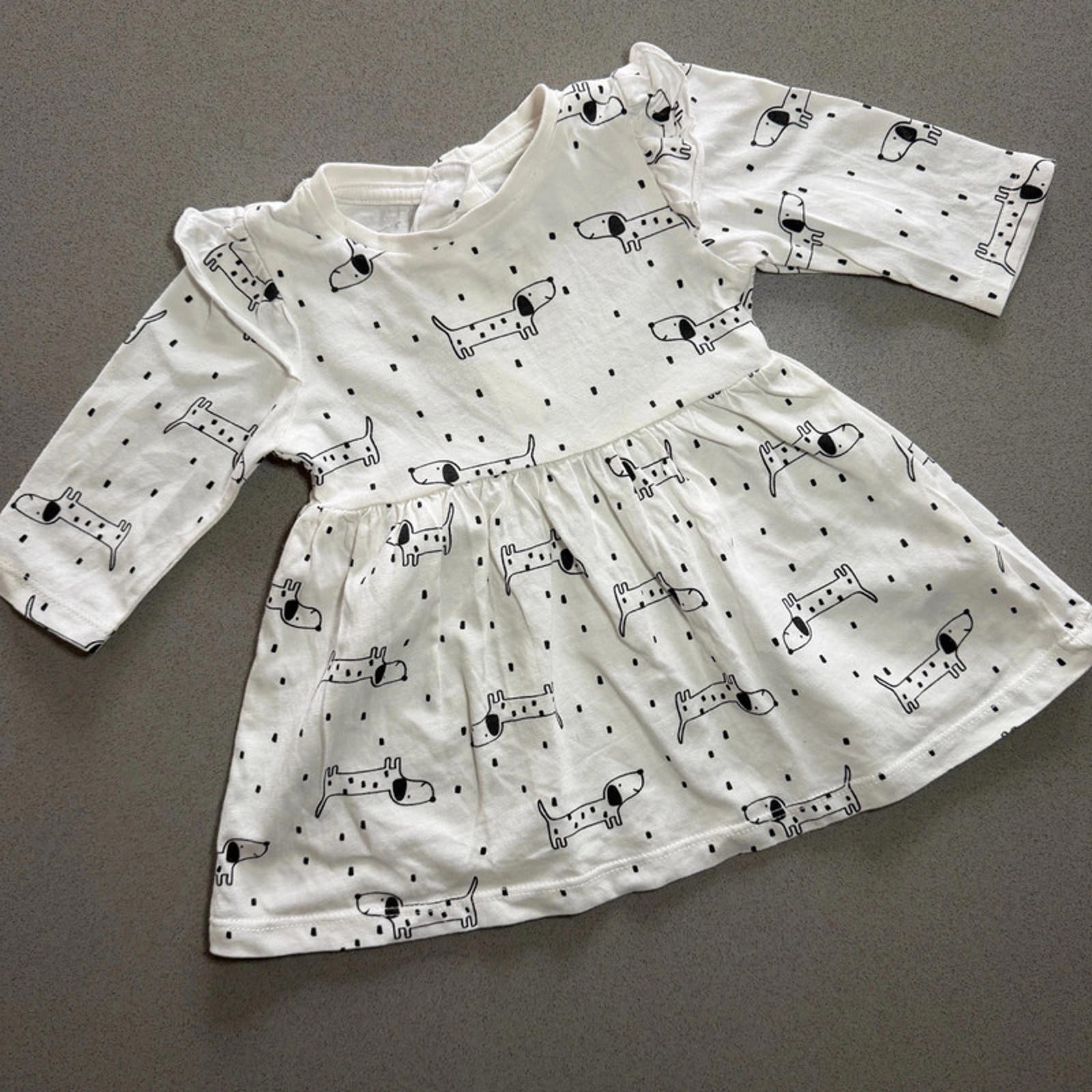 Baby Girl 0-3 months Matalan White Black Dog Themed Jersey Dress (32 09)