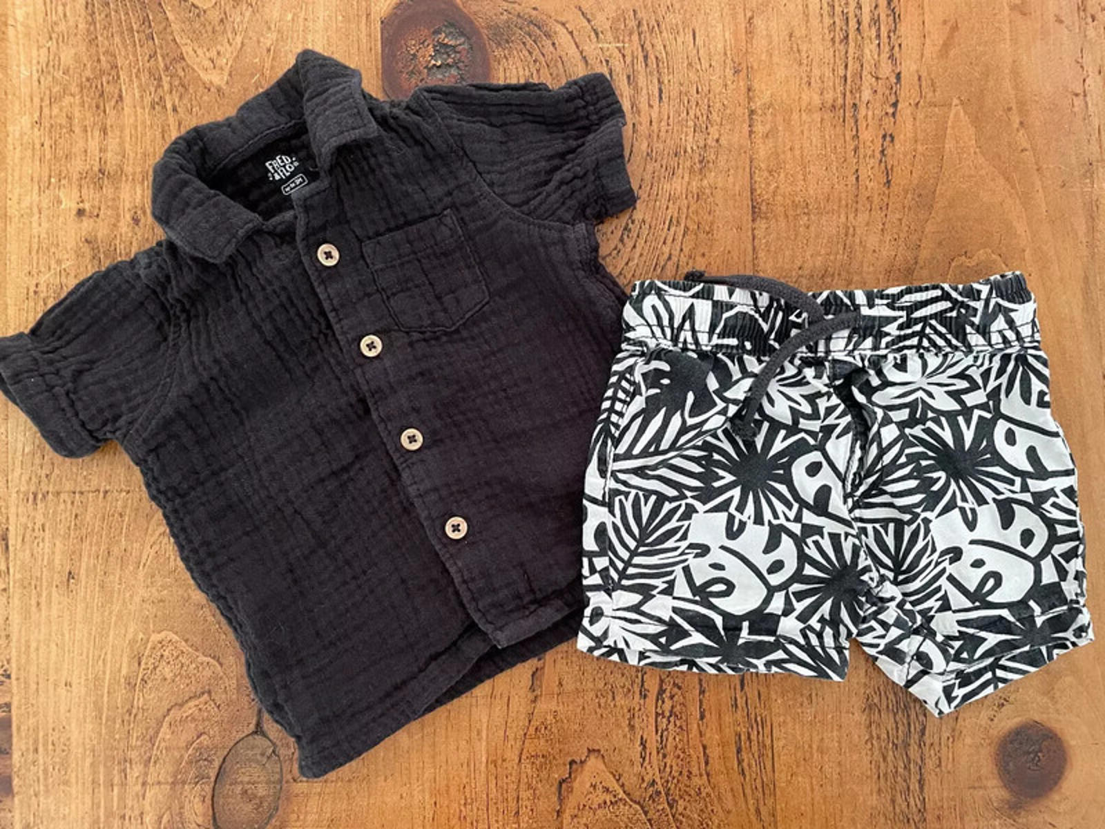 Baby 0-3 months F&F Black White Summer Shorts & Shirt Outfit Seersucker (29 10)