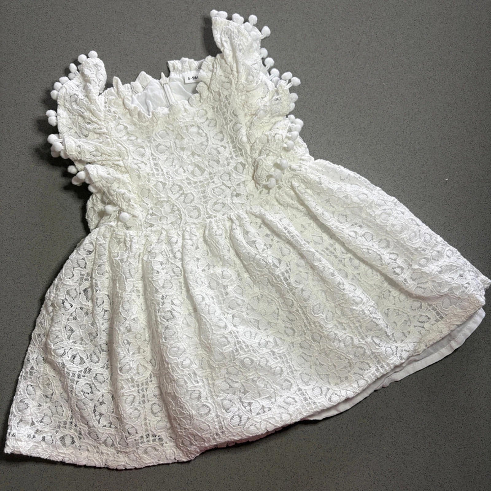 Baby Girl 6-9 months White Sleeveless Lace Dress Fully Lined Zip Up (18 30)