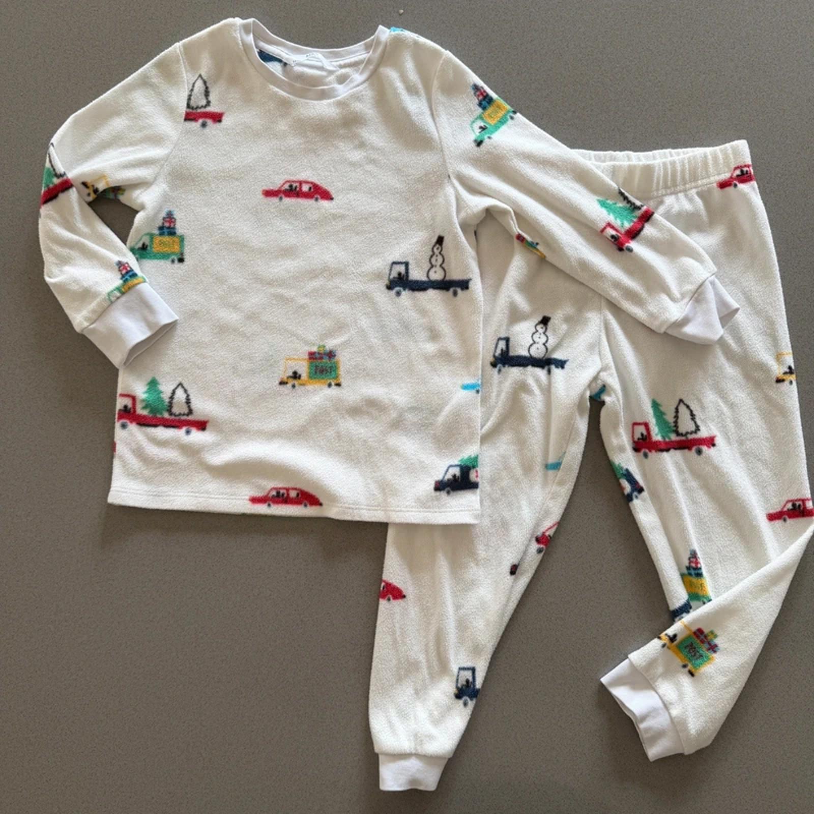 Boy 3-4 years Marks and Spencer White Fleece Christmas Pajama Set (33 12)
