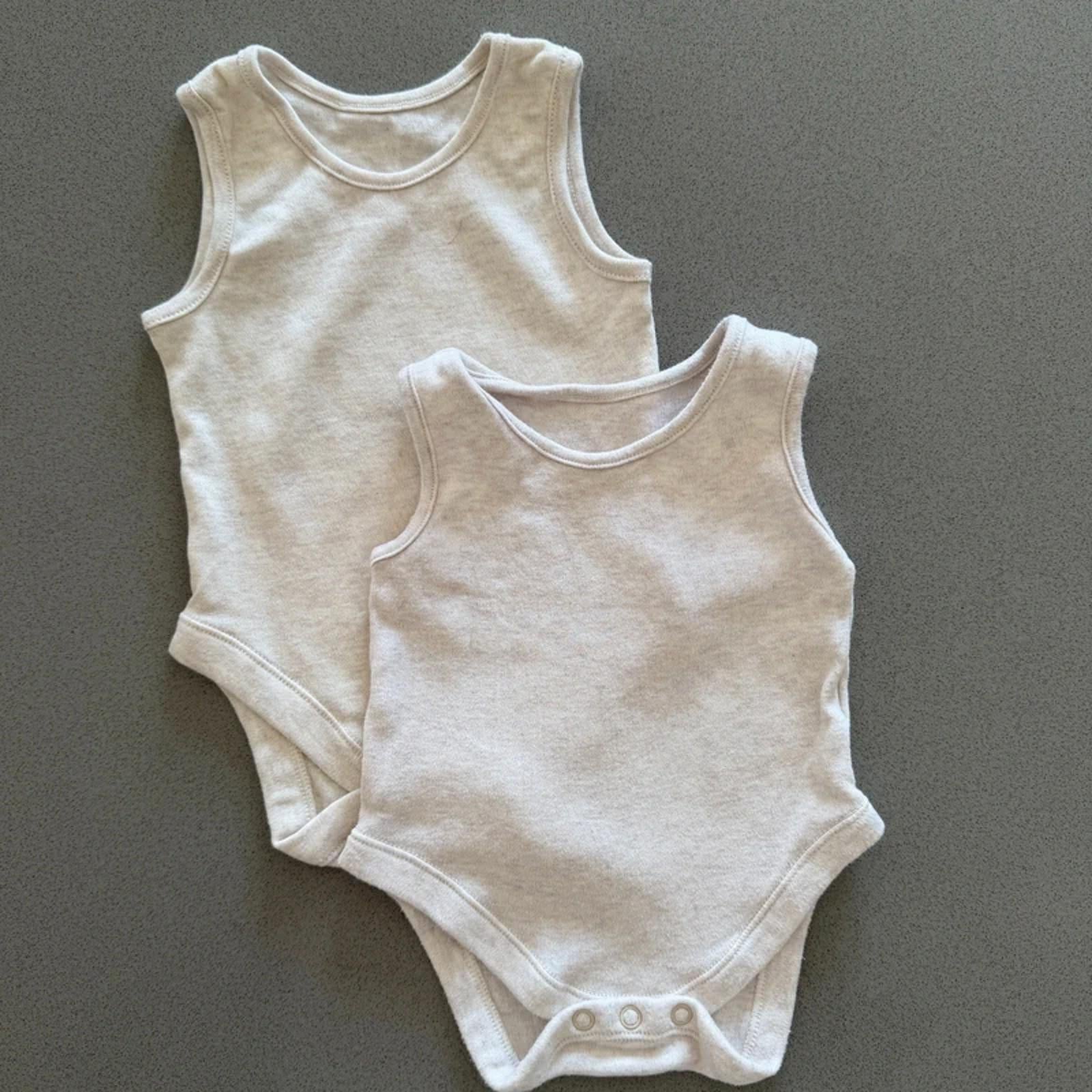 Baby Boy Girl Unisex 3-6 months George 2 Beige Sleeveless Bodysuits (47 27)