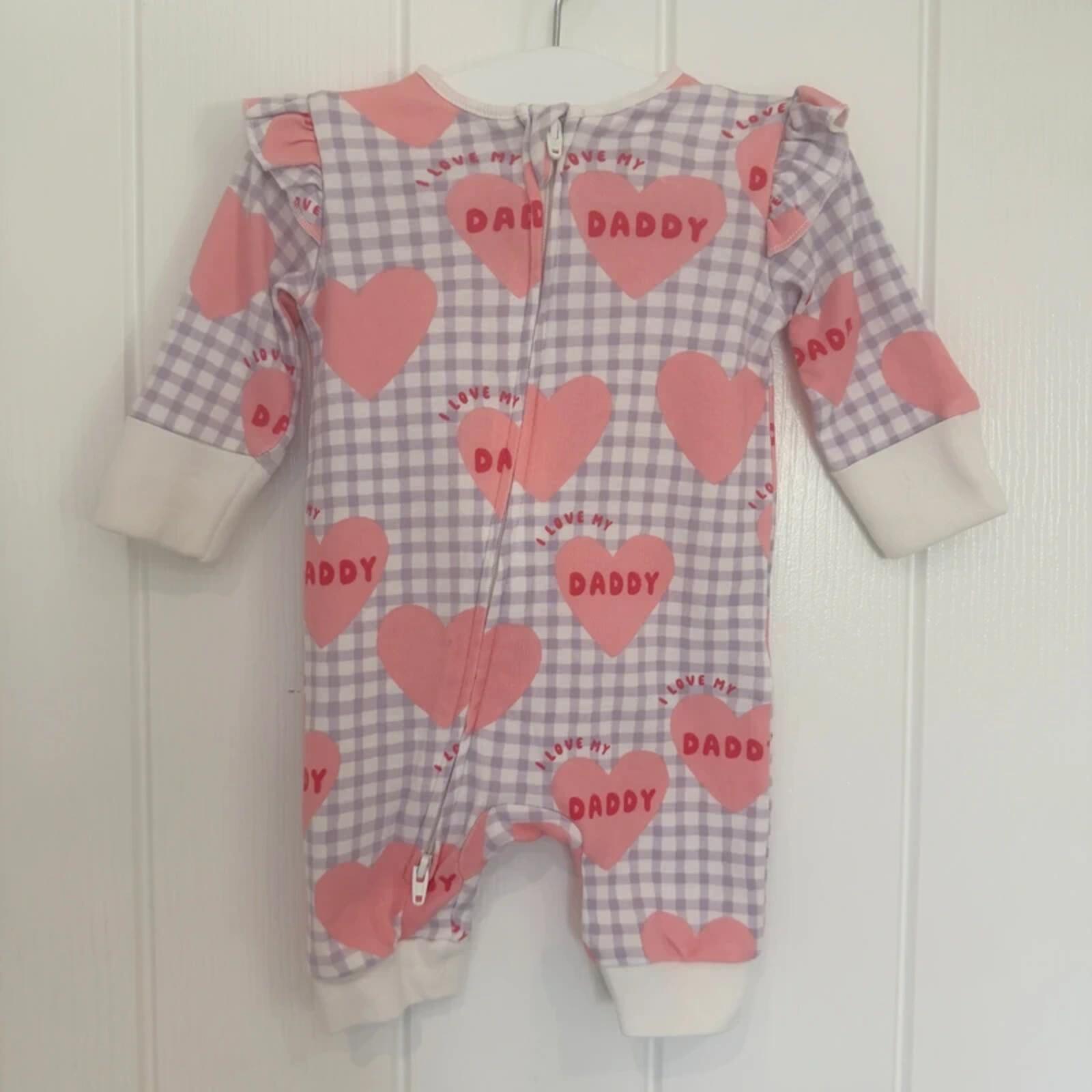 Baby Girl 1 month 4.5 kg Next I Love Daddy Romper Full zip (17 07)