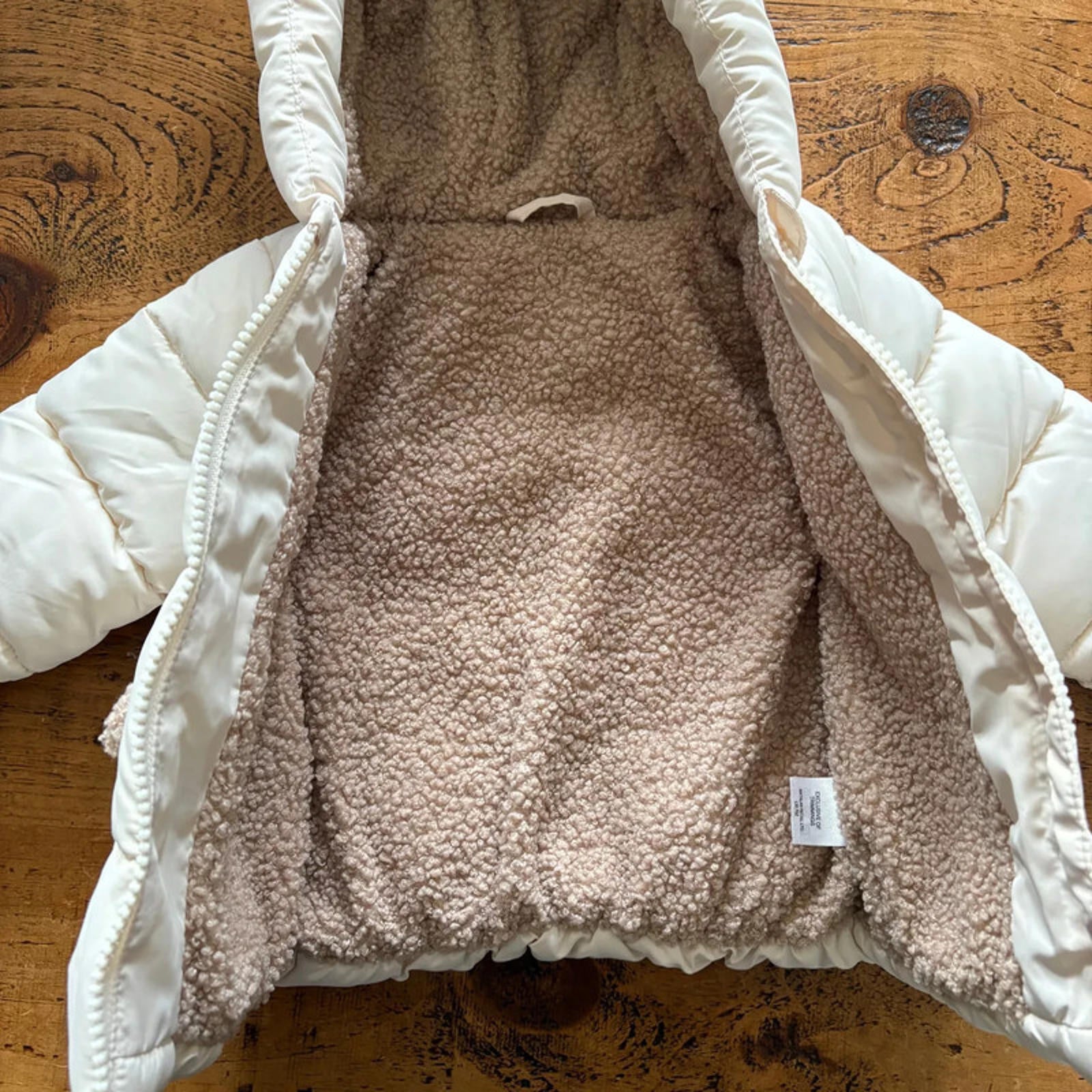 Baby Girl 3-6 months Matalan Cream Bear Winter Coat Anorak Puffer (30 23}