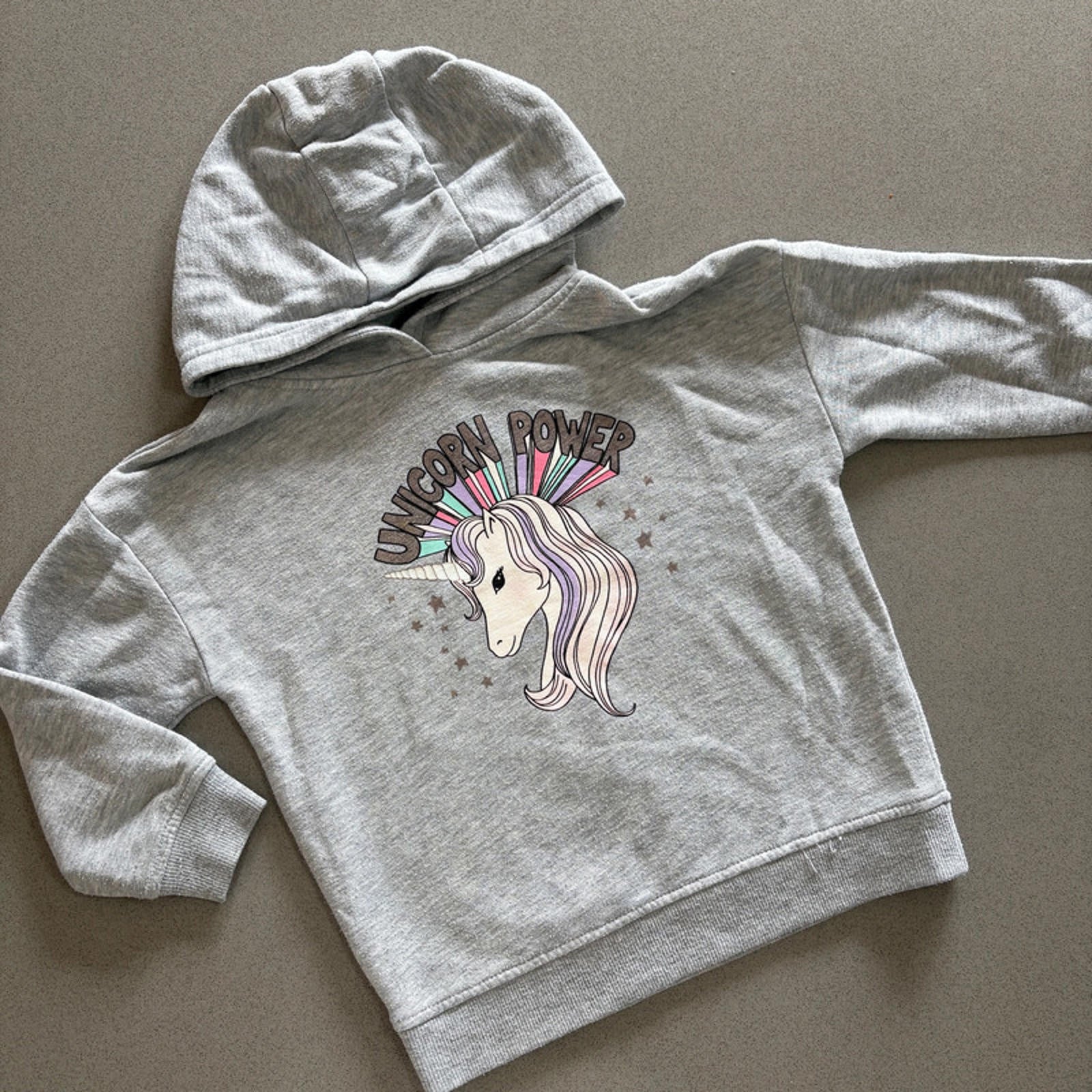Girl 3-4 years Primark Grey Unicorn Power Pullover Hoodie (47 18)
