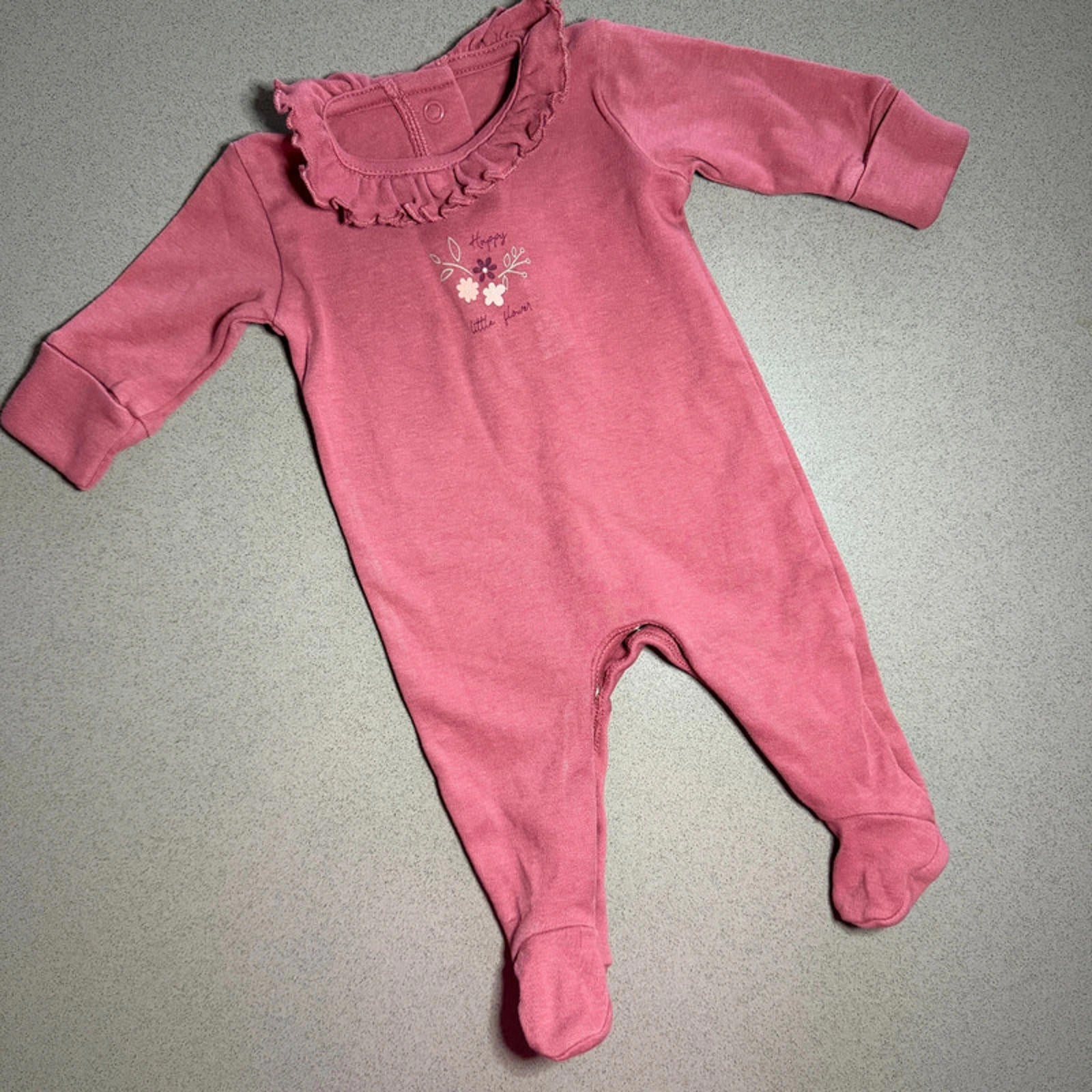 Baby Girl 1 month 4.5 kg Matalan Dusky Pink Sleepsuit Babygrow  Ruffles (61 06)
