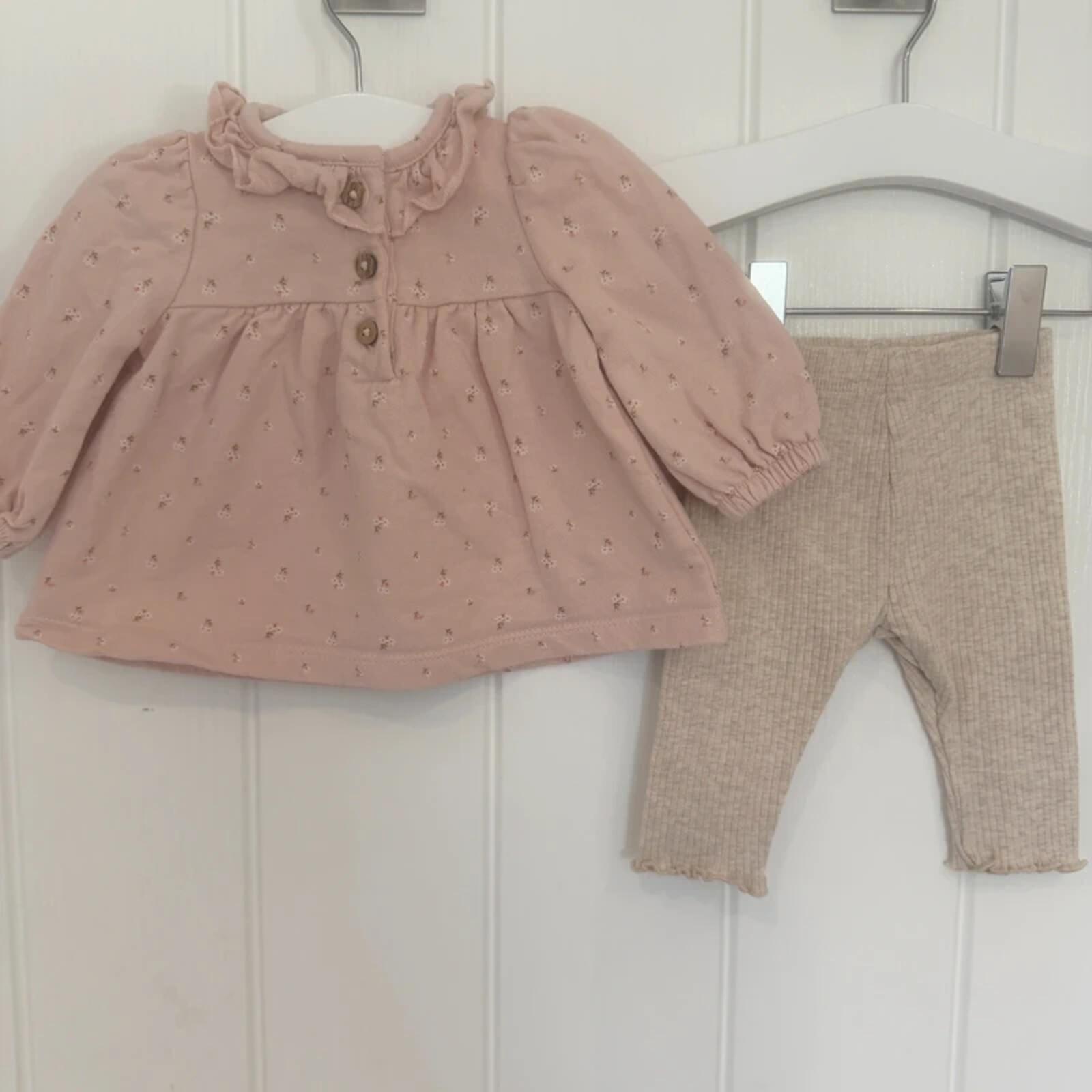 Baby Girl 1 month 4.5 kg Mamas & Papas 2 Piece Rose Tunic & Leggings Outfit (25 30)