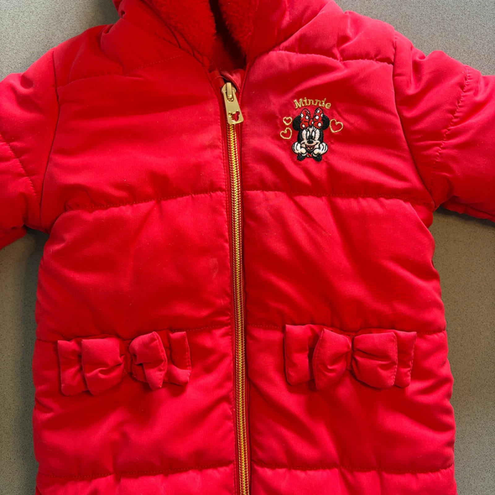 Baby Girl 9-12 months Disney Minnie Mouse Bright Red Snowsuit Zip Up (31 x)